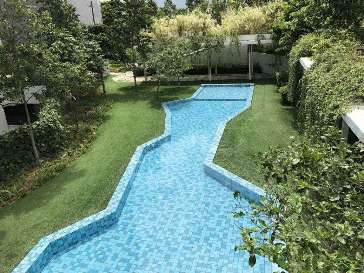 Cyberjaya & Putrajaya Verdi Nature 5 Plus 2 Pax Fully Air-Con Esterno foto
