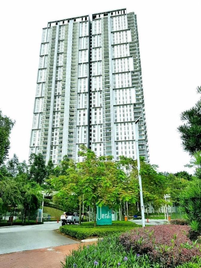 Cyberjaya & Putrajaya Verdi Nature 5 Plus 2 Pax Fully Air-Con Esterno foto